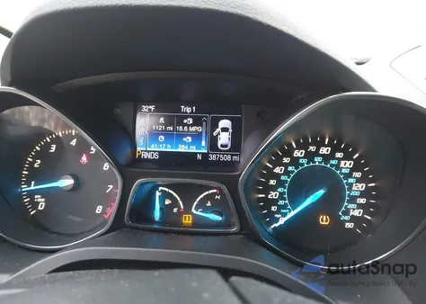 2013 Ford Escape Titanium z USA, uszkodzony, nr VIN 1FMCU0J92DUB53505